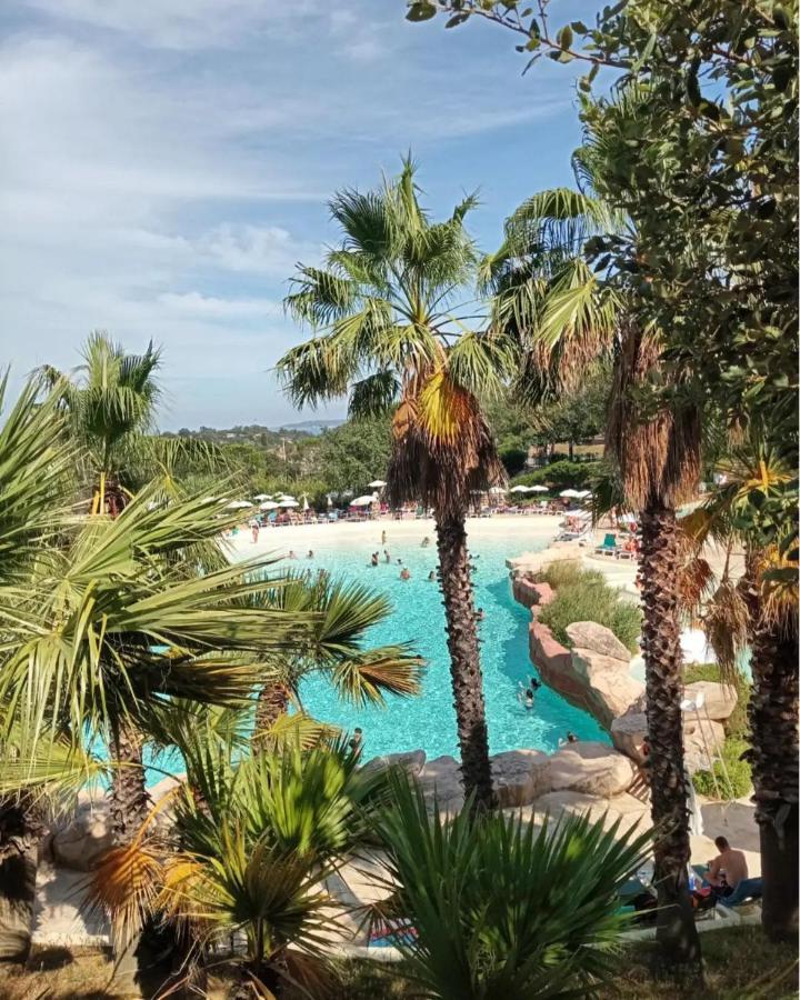 Charmant Appartement Village Restanques De Saint Tropez 그리모 외부 사진